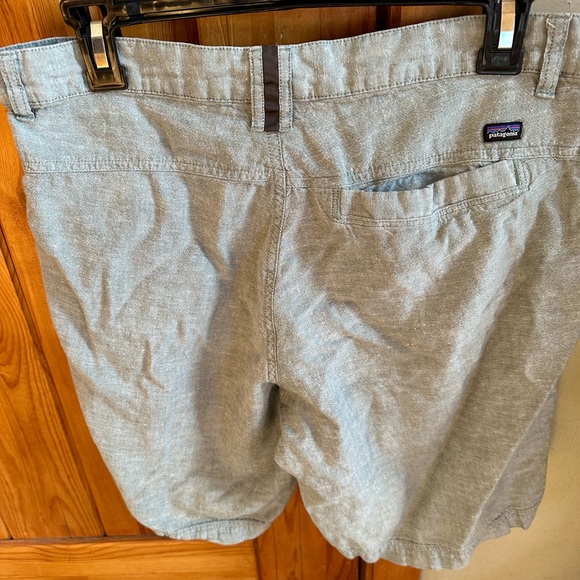 Mens Patagonia shirts size 32 - Picture 3 of 4